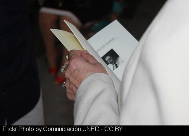 Adicouselle o Día das Letras Galegas