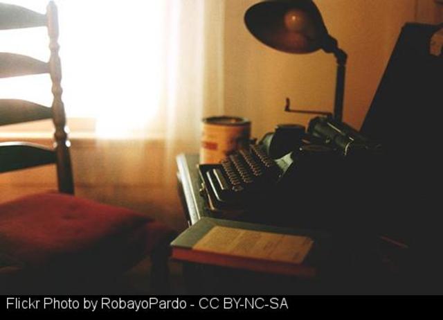 Con tan só 15 anos comeza a escribir.