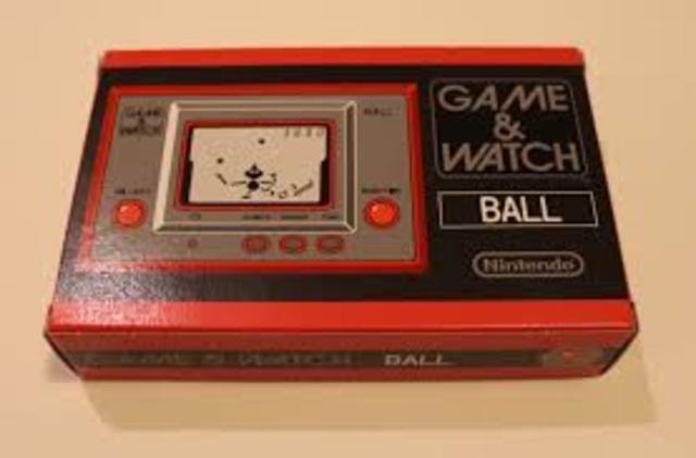 The ancient Nintendo DS. The Game and Watch.
