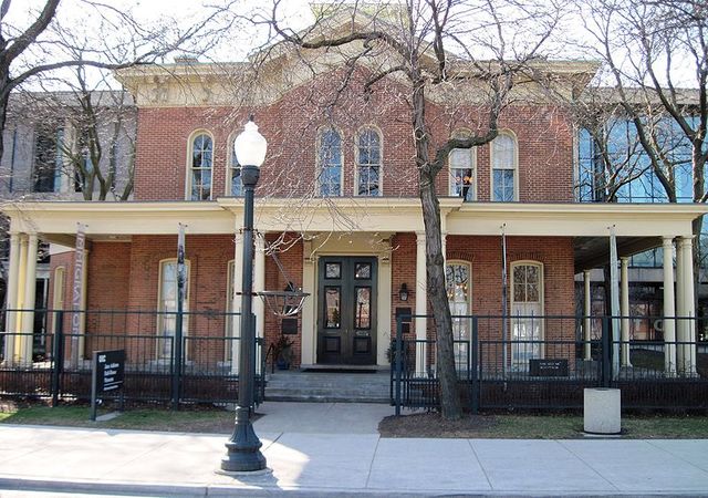 Hull House
