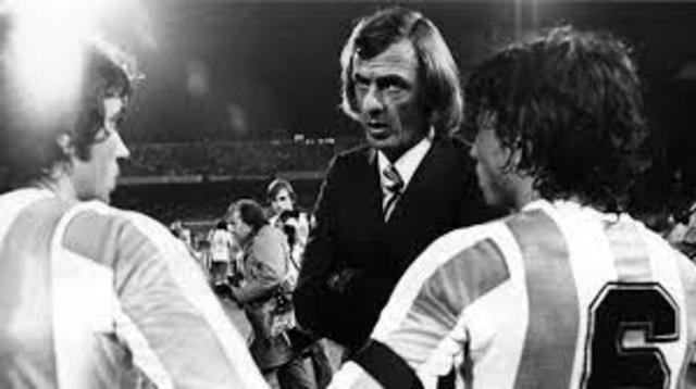 César Luis Menotti y Mario Kempes