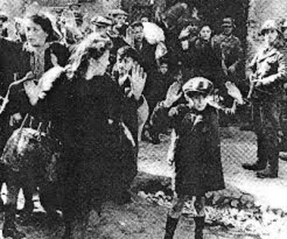 Moshe the Beadle Escapes