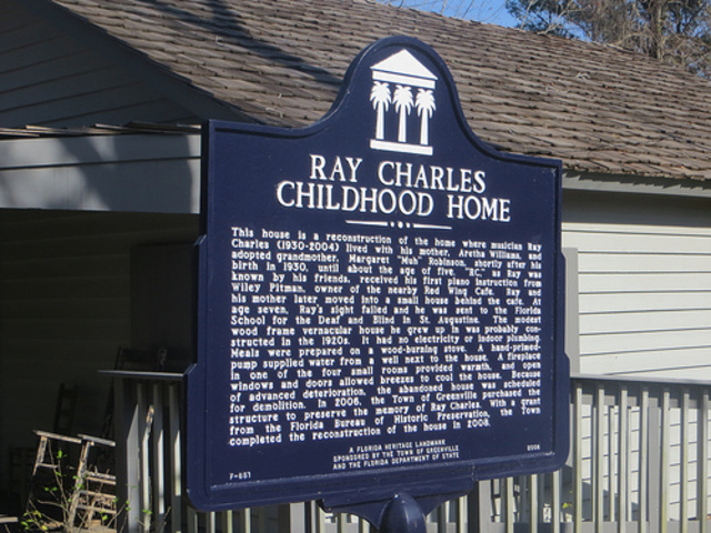 Se traslada a Greenville, Florida