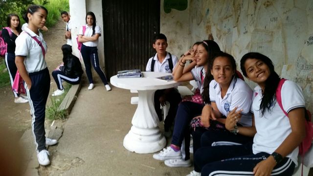 LA ZONA  DE LA AMISTAD