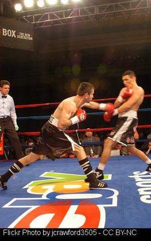 Vence a Adolf Witt e proclamase campeón de Alemaña