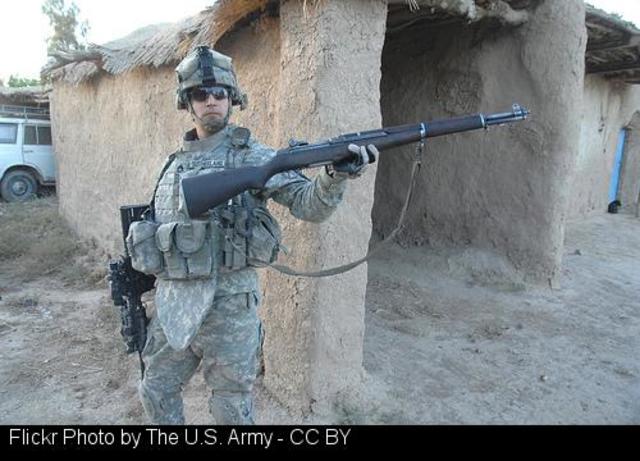 Detido pola Gestapo.