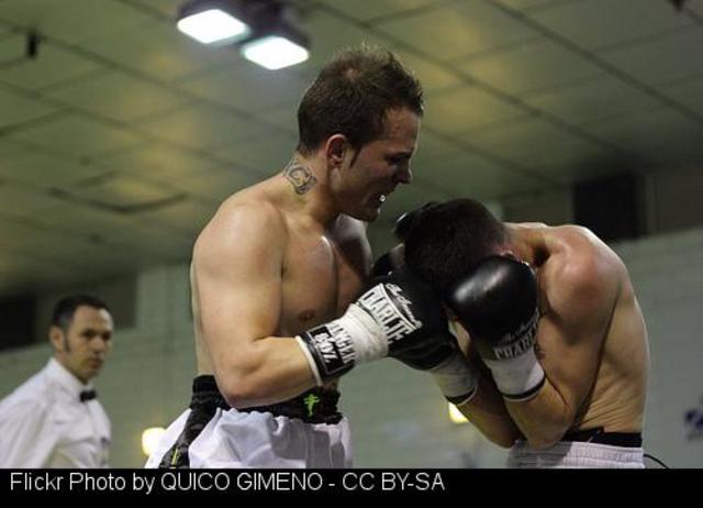 Lucha en contra Gustav Eder
