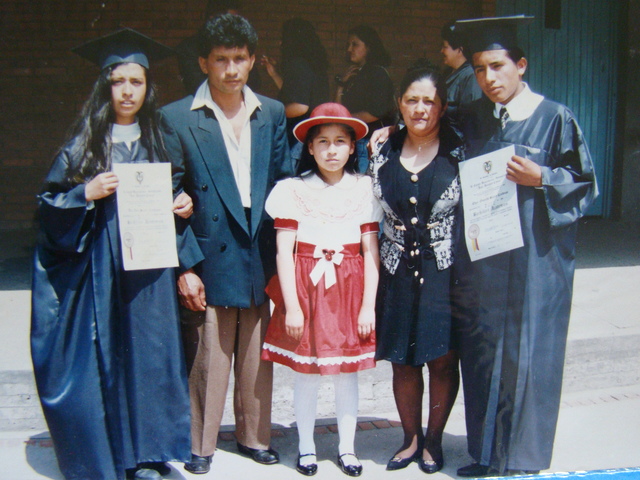 Grado de bachilleres de mis hermanos