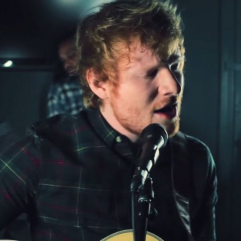 Colaboración con El Hobbit