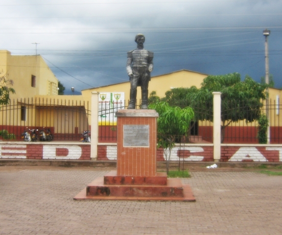 Inicié mi educación básica secundaria