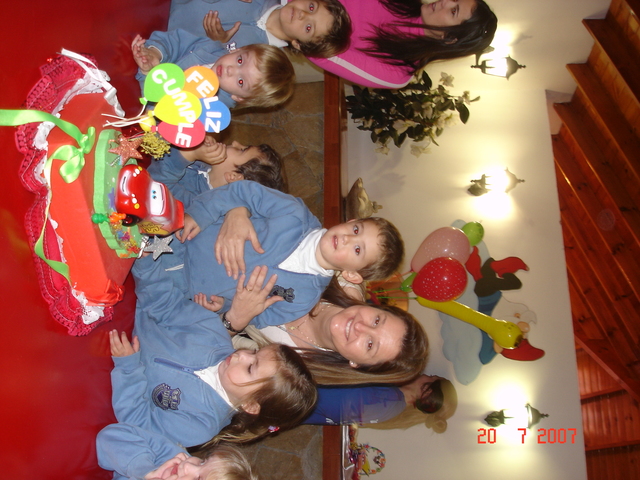Cumple 4