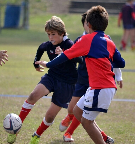 Jugando al rugby