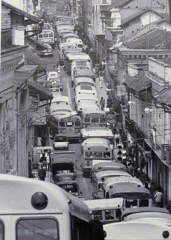 QUITO CALLE-VENEZUELA