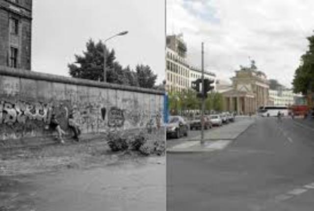 The falling of the Berlin wall