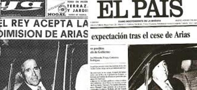 Arias abandona el trono