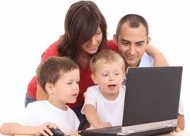 LA FAMILIA SIGLO XXI