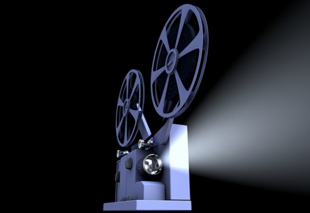 PROYECTOR DE PELÍCULAS