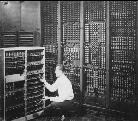 Computadora de Válvula del vació