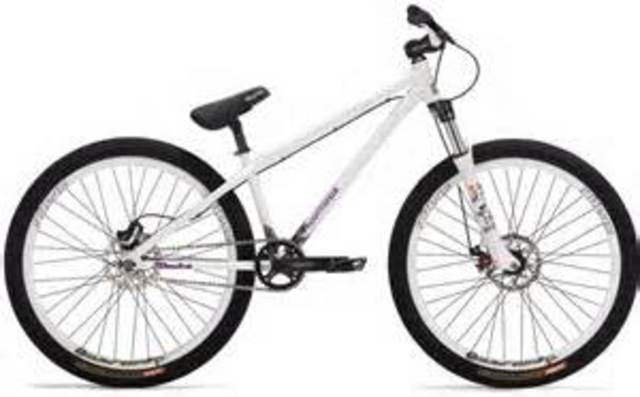 Este es el año Anthony aprendió a andar en bicicleta