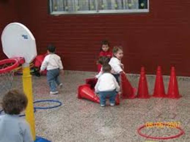 MI SEGUNDO AÑO EN EL JARDIN!!