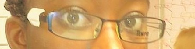 Primer par de gafas--Ashaki