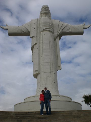 Asialene visits Davis' mission (Bolivia).