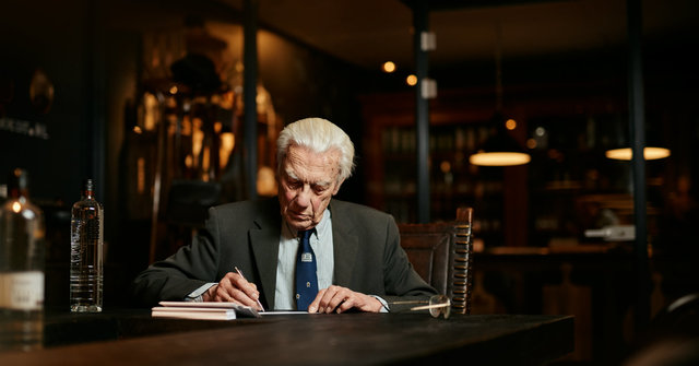 Born: Hero Jan junior