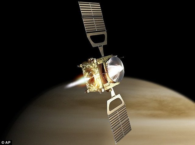 URSS lanza el "Venus 3".