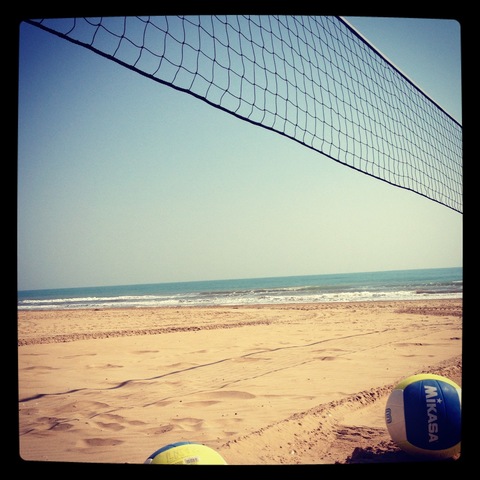 Inicios del voleibol arena