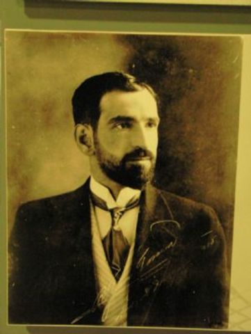 La Convención nombra a Roque González Garza presidente de la República.