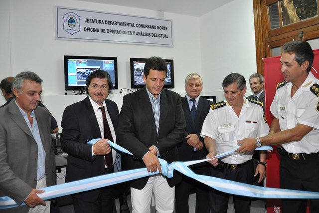 Inauguración de oficinas policiales con inversión de la Provincia