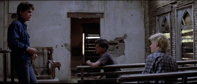 Dally came to saw them.