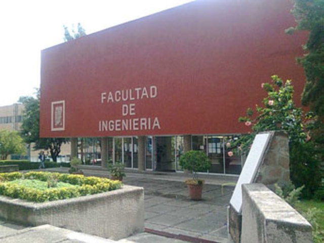 Se crean las primeras escuelas de Ingeniería.