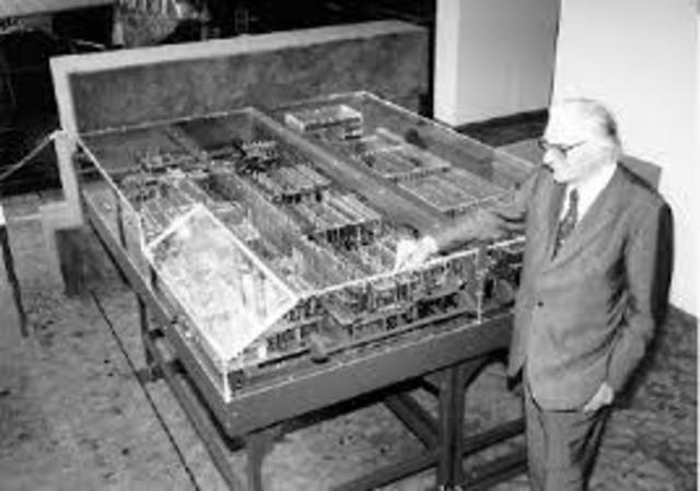 PRIMER COMPUTADORA DE LA HISTORIA