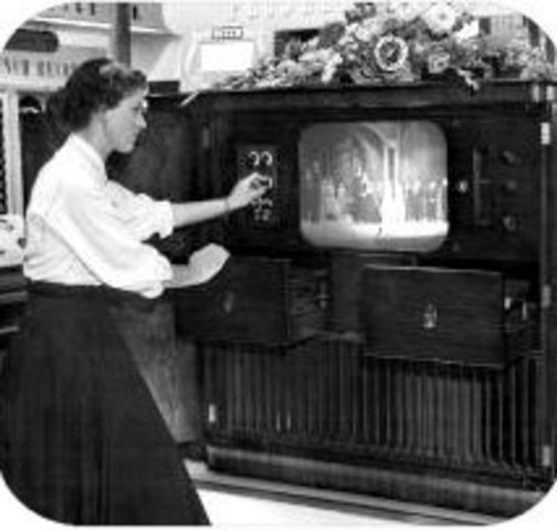 Primera transmisión electrónica de imágenes de televisión