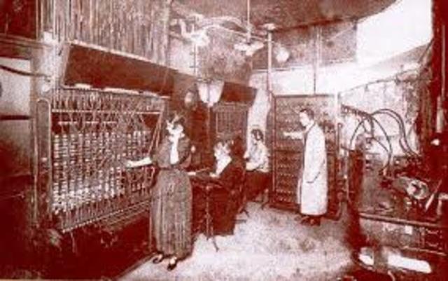 Primera estación telefonica