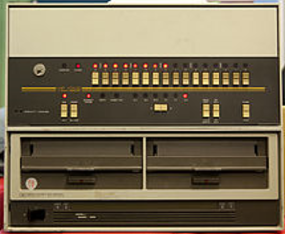 HP 2100 Minicomputer