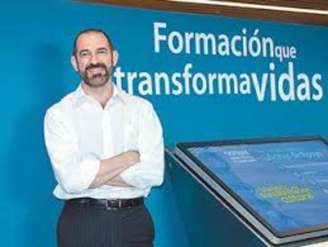 José Guadalupe Escamilla impartió el primer curso de educacuón  distancia