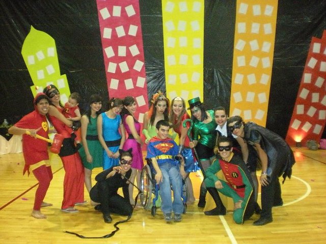 2do Cuento Musical "Super Heroes"