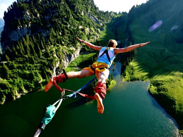 Go Bungee Jumping