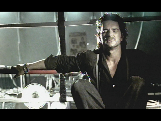 Ricardo Arjona rememora canción pensando en Frida Kahlo