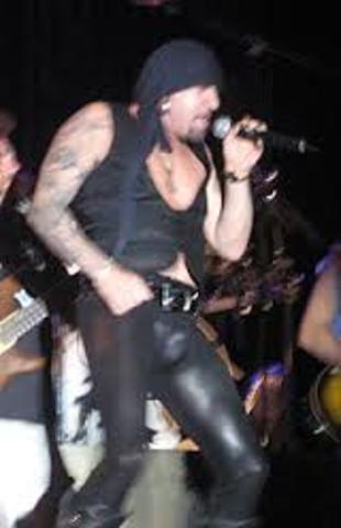 ingreso de nuevo vocalista