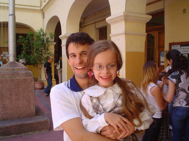 Lara y yo en su primer día de colegio