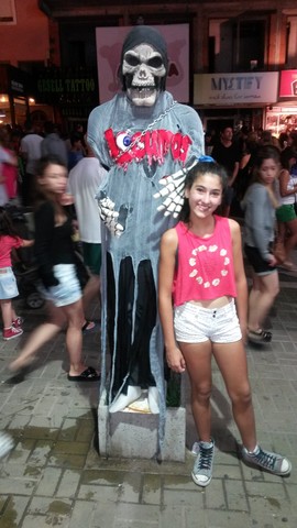 in villa Gesell at the door of a house costume