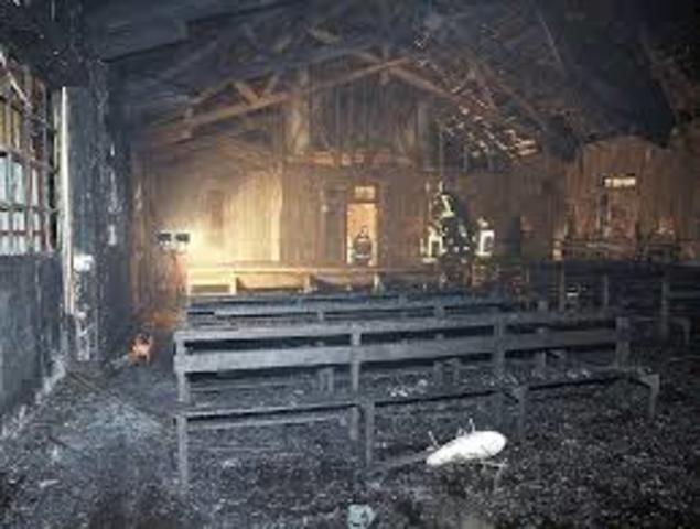 fue devorado por las llamas junto con las casas de la pequeña población