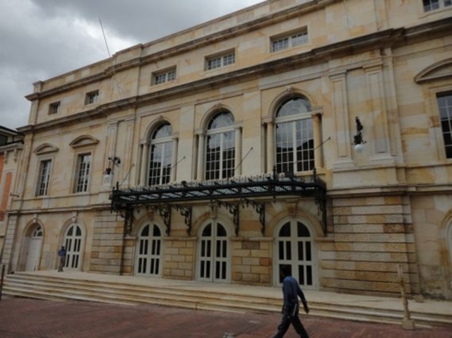 Teatro Cristobal Colon