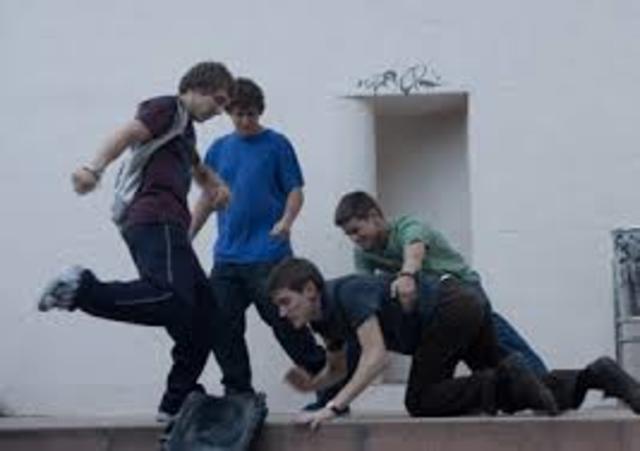 BULLYING TAMBIEN LLAMADO