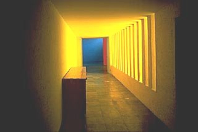LUIS BARRAGAN