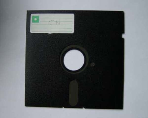 El Primer Disquete o Disco Flexible 8"