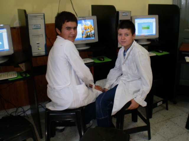 Gabinete de computación (Implementación)